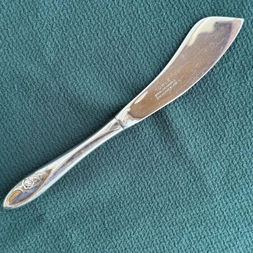 Towle‎ Sculptured Rose Sterling Silver Hollow Handle Master Butter Spreader 6.8